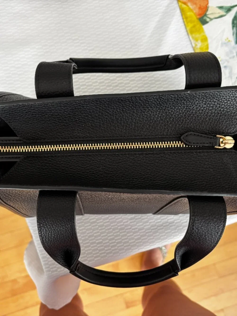 Kate Spade New York Kip Pebbled Black Leather Small Tote - Picture 4 of 11